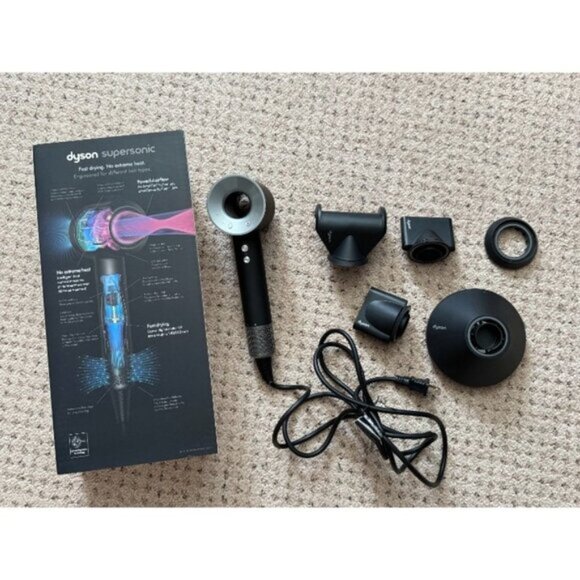 Dyson Supersonic Origin hair dryer & 5 magnetic attachments Black MSRP $420. - Picture 1 of 8